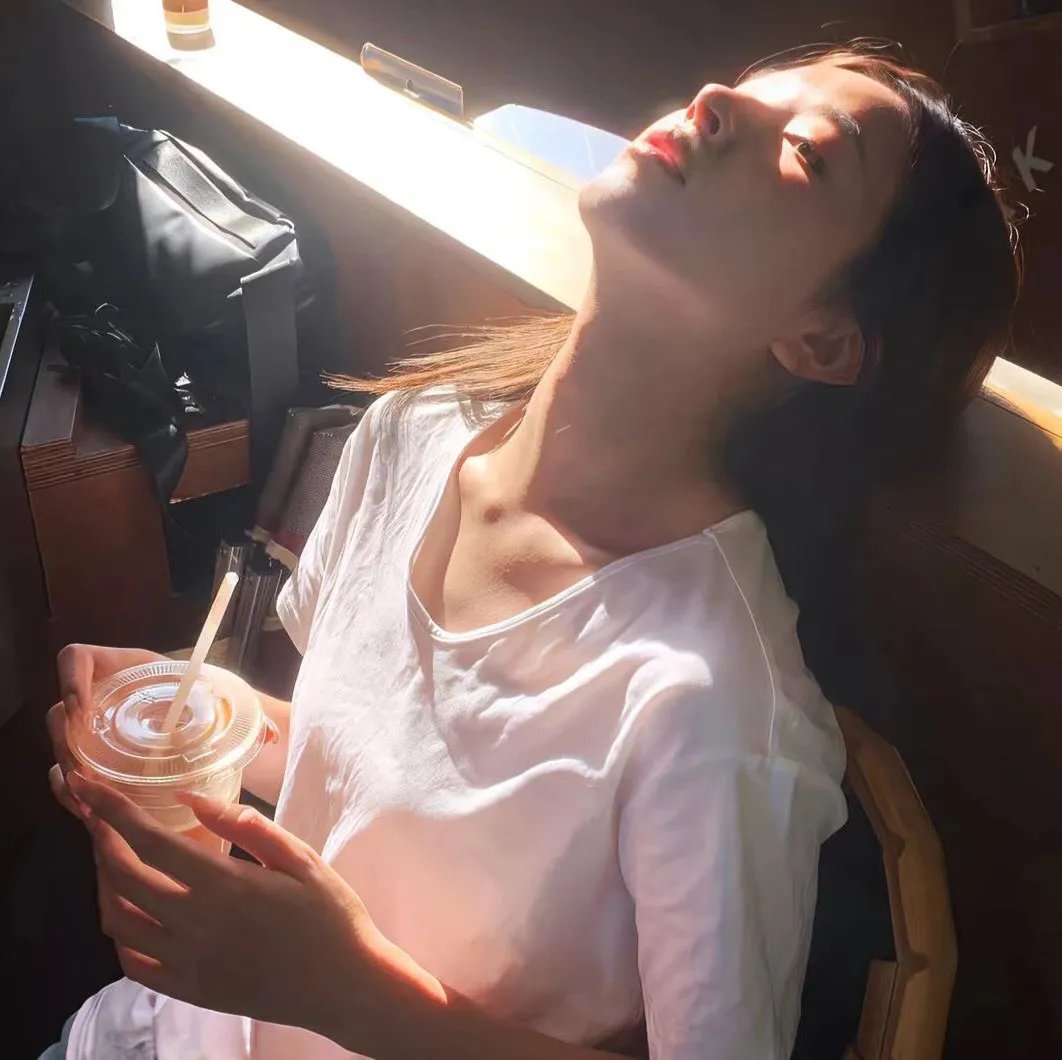 船儿漂流梦遗恨